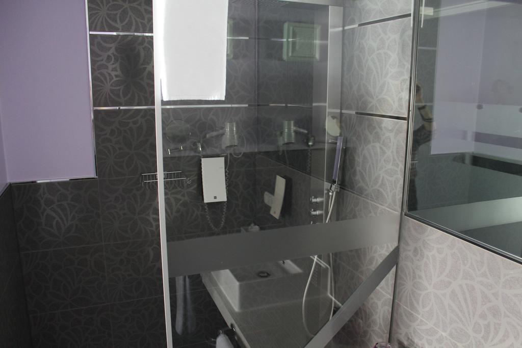 Amiga Hotel Muenchen Messe Zewnętrze zdjęcie