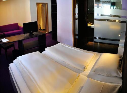 Amiga Hotel Muenchen Messe Zewnętrze zdjęcie